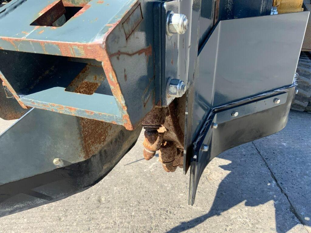 Garbin Fiber Remote Control Tracked Excavator 450E (ST22898)