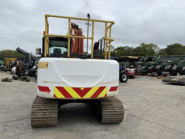 Hitachi Zaxis 130LCN-7 Digger (ST24443)