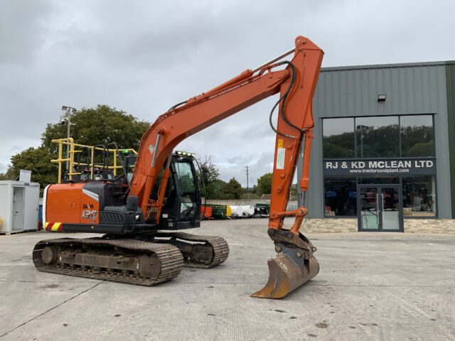 Hitachi Zaxis 130LCN-7 Digger (ST24443)