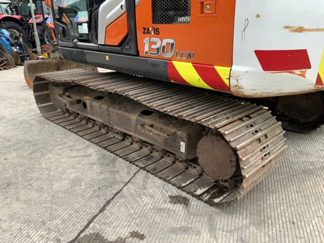 Hitachi Zaxis 130LCN-7 Digger (ST24443)