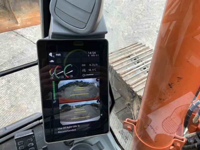 Hitachi Zaxis 130LCN-7 Digger (ST24443)