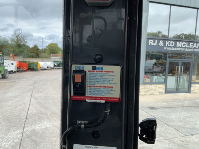 Hitachi Zaxis 130LCN-7 Digger (ST24443)