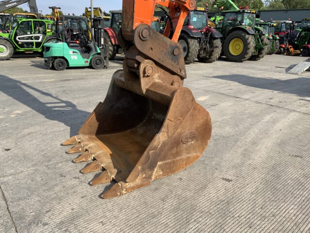 Hitachi ZAXIS 225 USLC-6 Eco (ST24051)