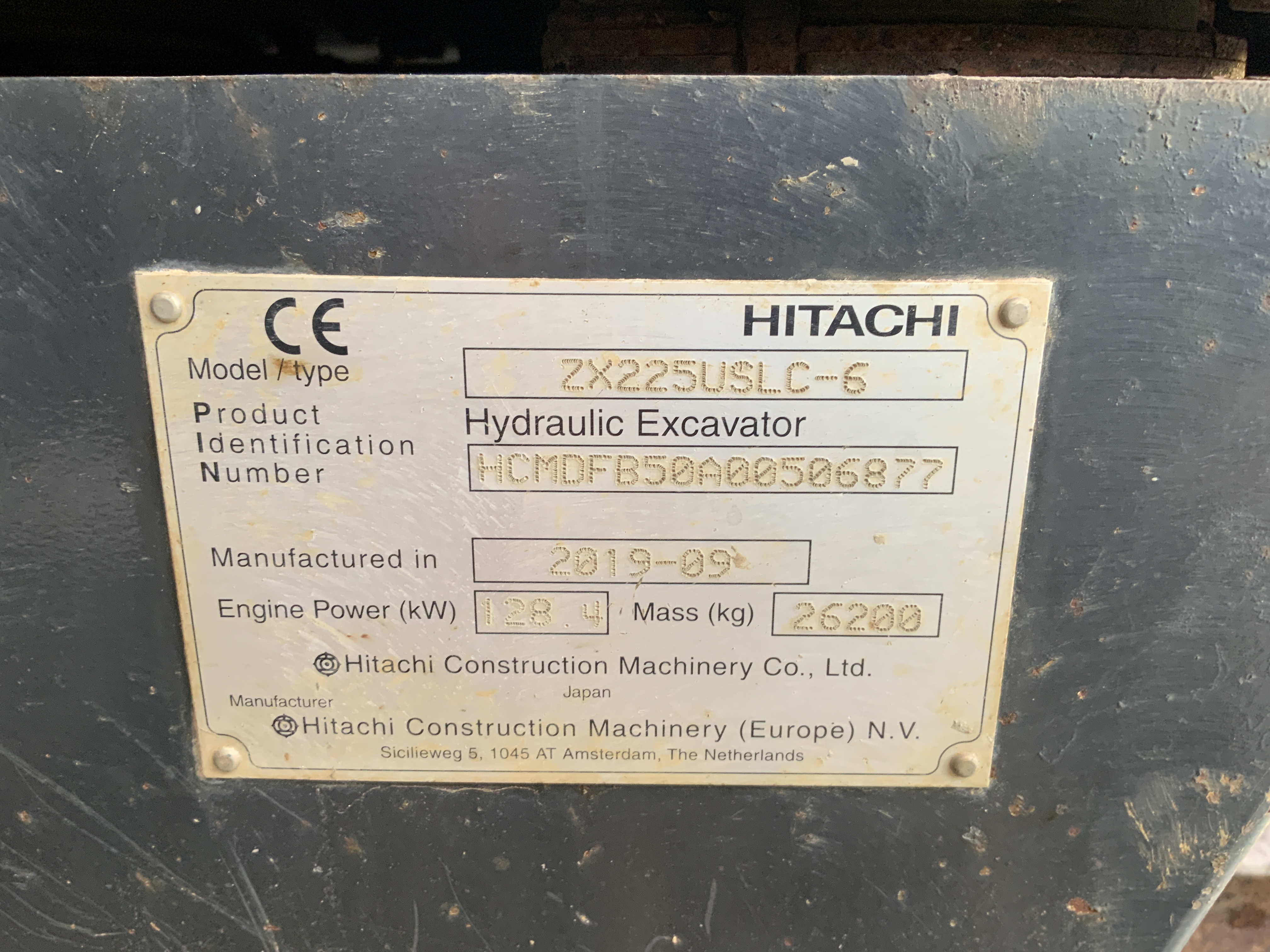 Hitachi Zaxis ZX225 us LC Digger (ST23966)