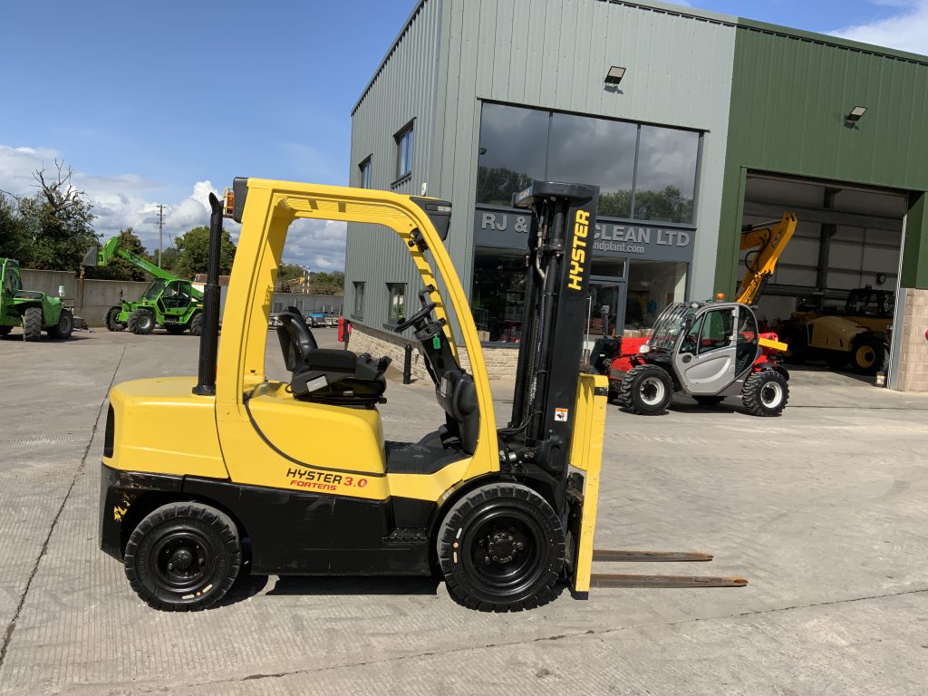 Hyster 3.0 Fortens Fork Lift (ST24360)