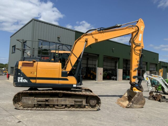 Hyundai HX140L Digger (ST23370)
