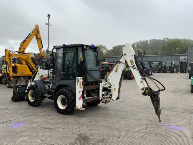 JCB 3CX Compact Wheeled Digger (ST24254)