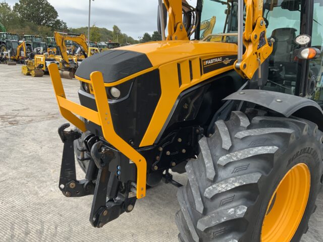 JCB 4220 Fastrac (ST24632)
