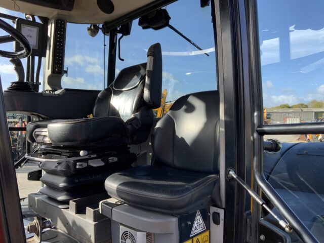 JCB 4220 Fastrac Tractor (ST24436)