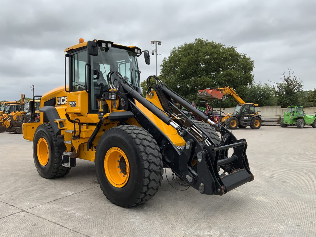 JCB 437 Wheeled Loading Shovel (ST23075)