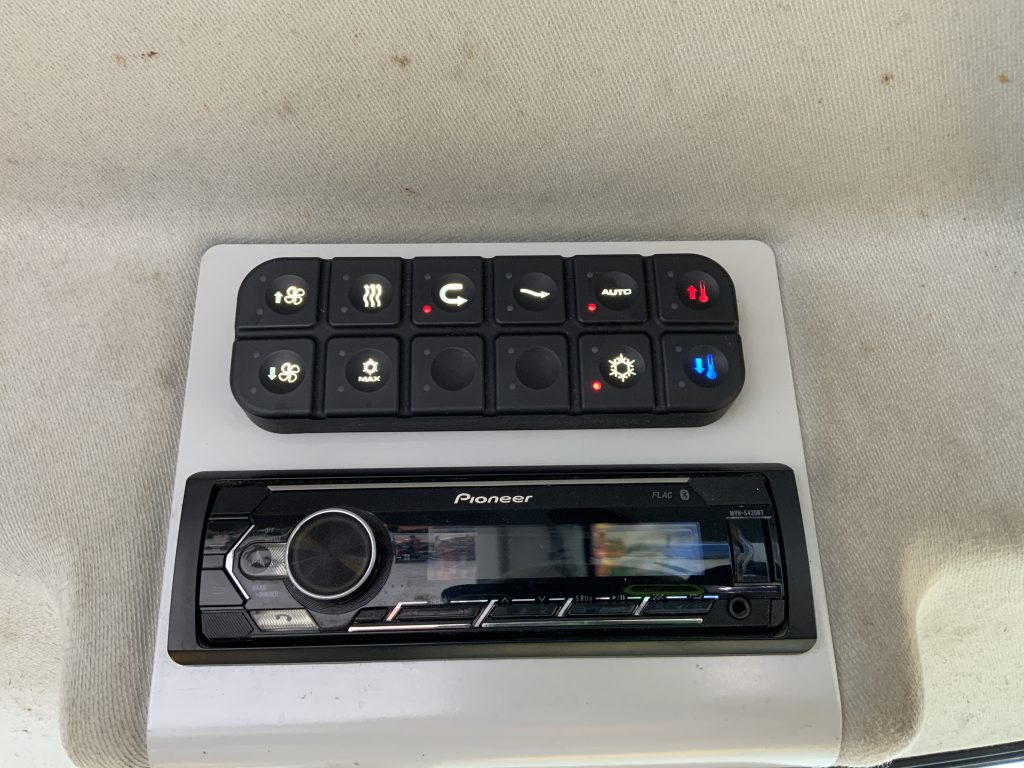 JCB 437 Wheeled Loading Shovel (ST23075)