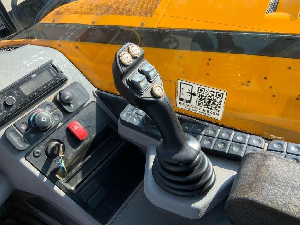 JCB 532-70 Agri Super Telehandler (ST22737)