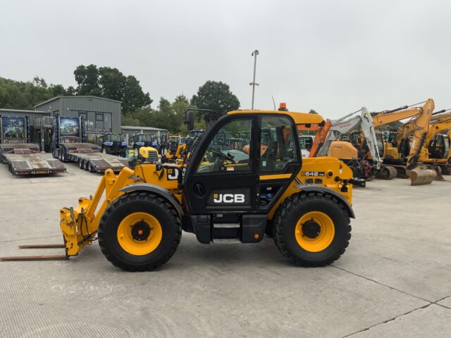 JCB 542-70 Agri Xtra Telehandler (ST23537)