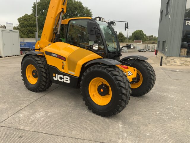 JCB 542-70 Agri Xtra Telehandler (ST23537)