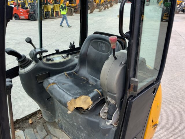 JCB 8014 Digger (ST24794)
