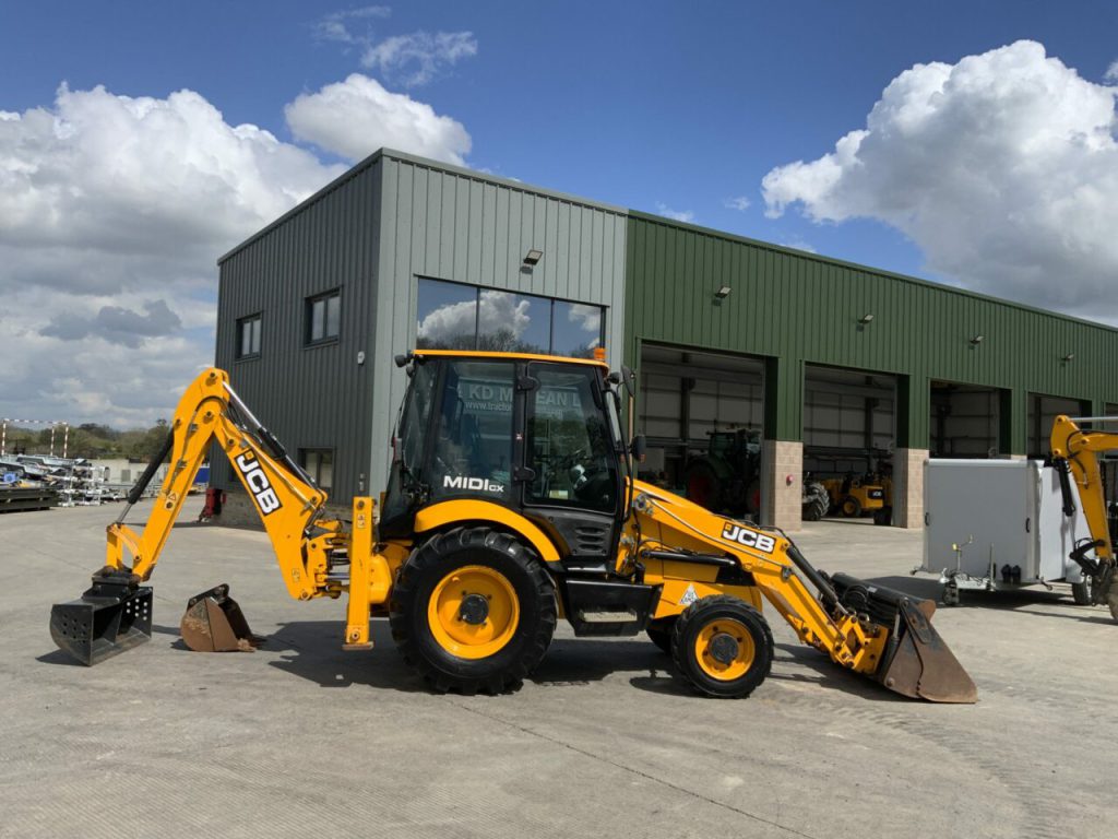 JCB Midi CX Wheeled Digger (ST23004)