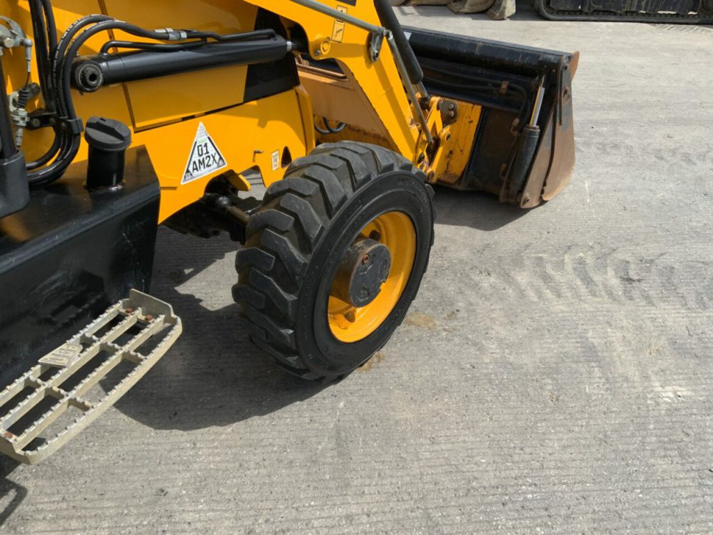 JCB Midi CX Wheeled Digger (ST23004)