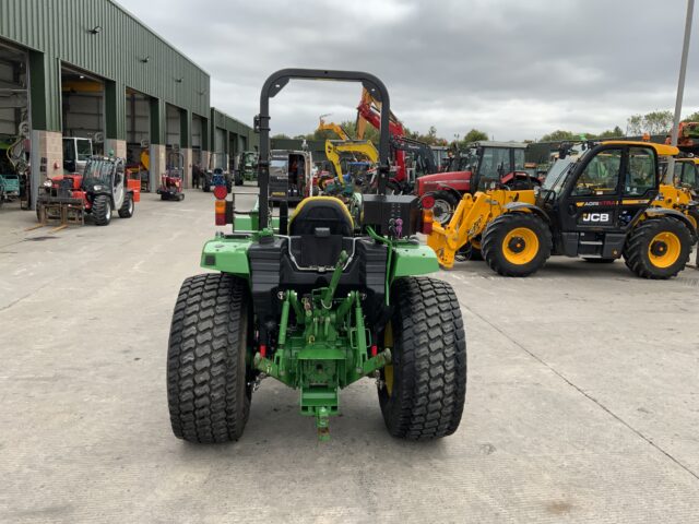 John Deere 4066M Tractor (ST24240)