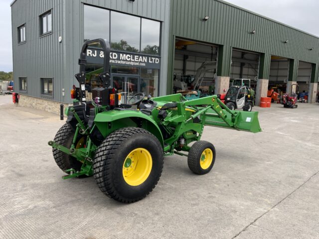 John Deere 4066M Tractor (ST24240)