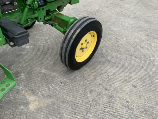 John Deere 5055E Tractor (ST24652)