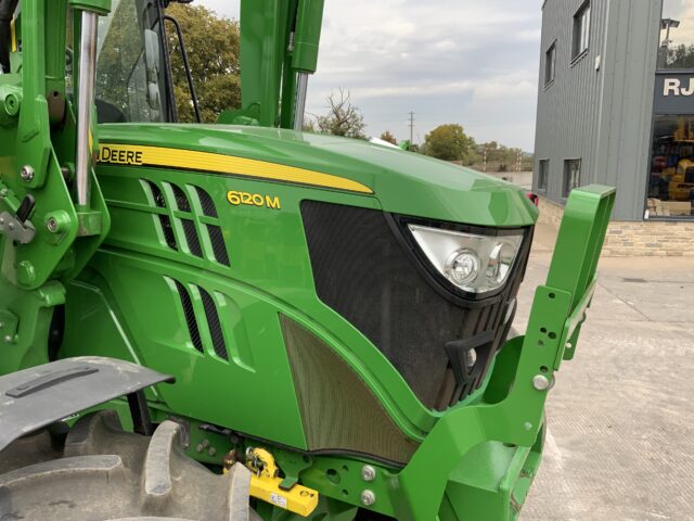 John Deere 6120M Tractor (ST24650)
