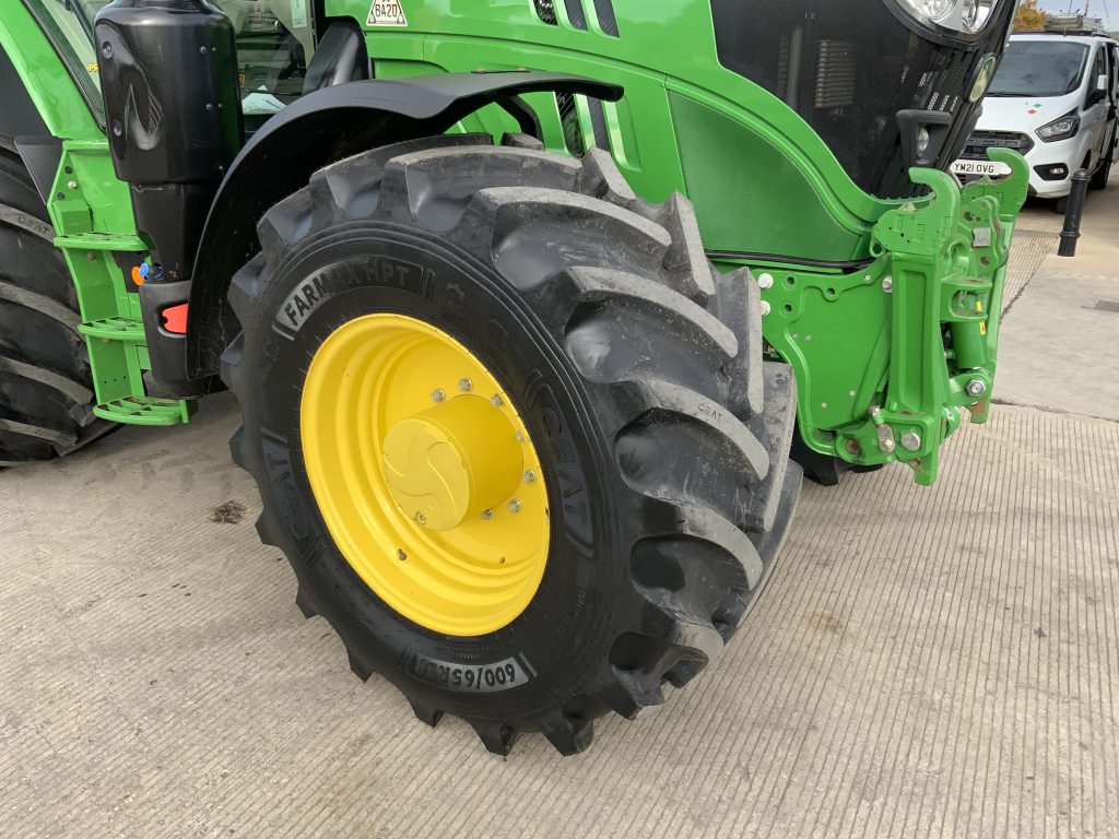 John Deere 6155R Premium Edition Tractor (ST24649)