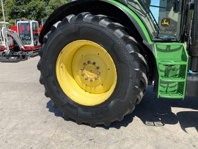John Deere 6170R Tractor (ST23639)