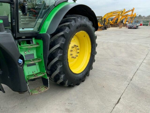John Deere 6195R Tractor (ST22150)