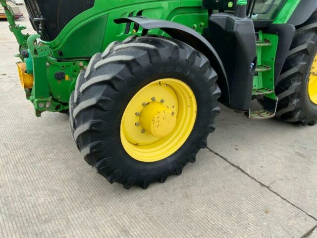 John Deere 6195R Tractor (ST22150)