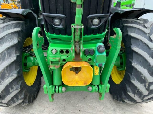 John Deere 6195R Tractor (ST22150)