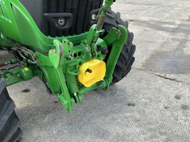 John Deere 6195R Tractor (ST24010)
