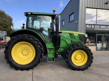 John Deere 6215R Tractor (ST24593)