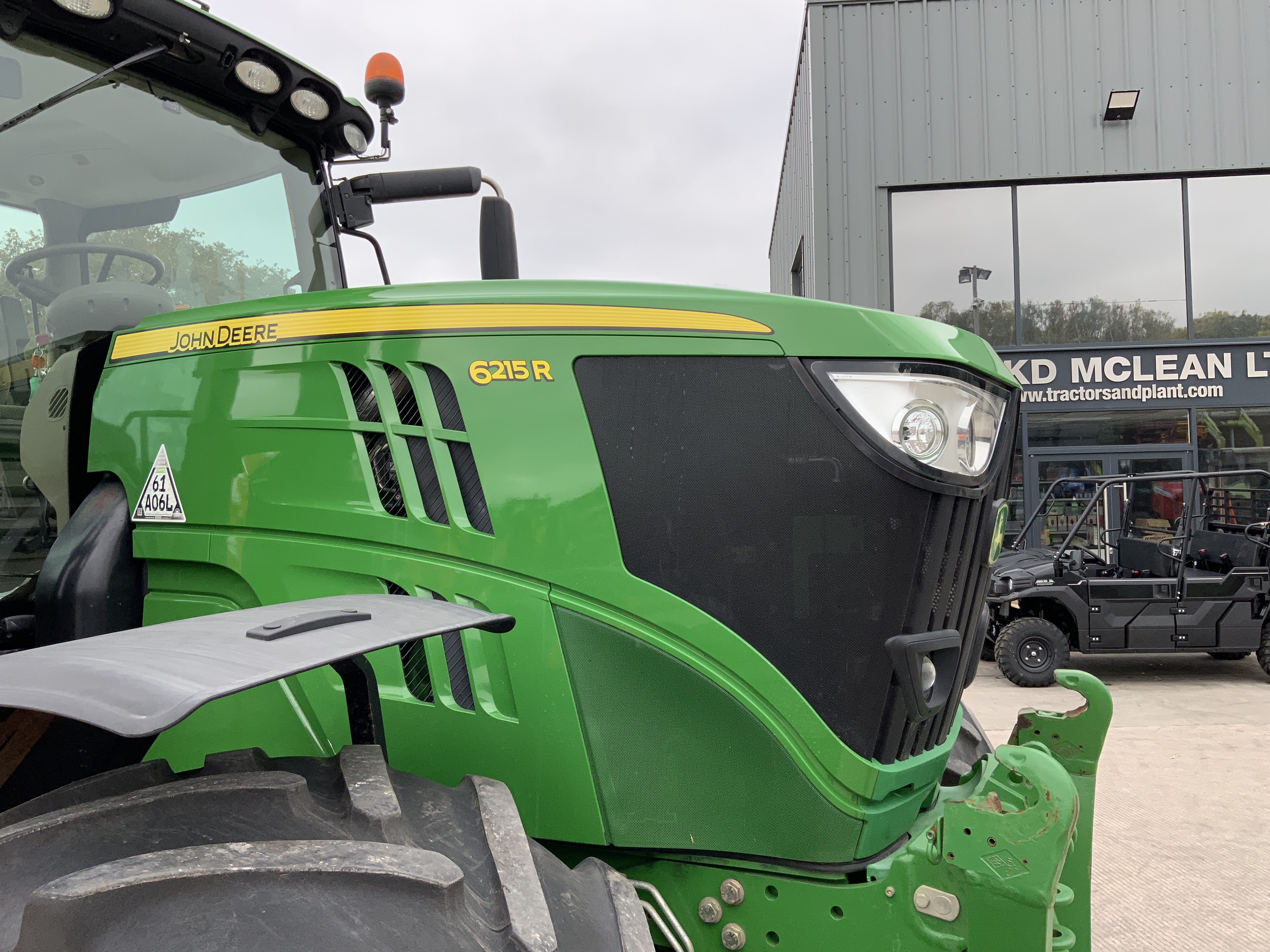 John Deere 6215R Tractor (ST23985) John Deere 6215R Tractor (ST23985)