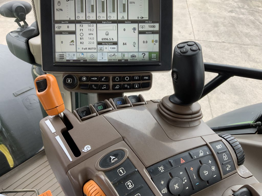 John Deere 6215R Tractor (ST23985)