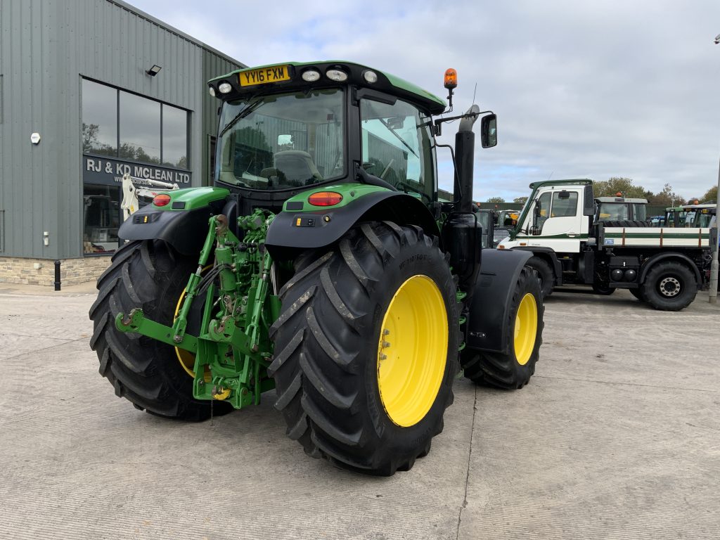 John Deere 6215R Tractor (ST24428)