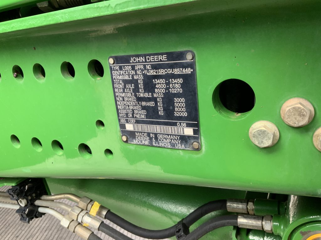 John Deere 6215R Tractor (ST24428)