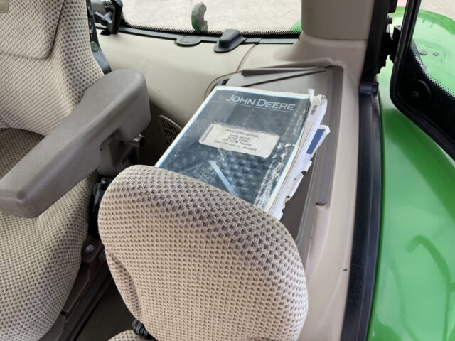 John Deere 6215R Tractor (ST24428)