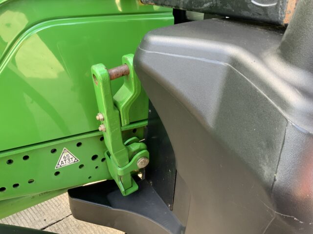 John Deere 6215R Tractor (ST24593)