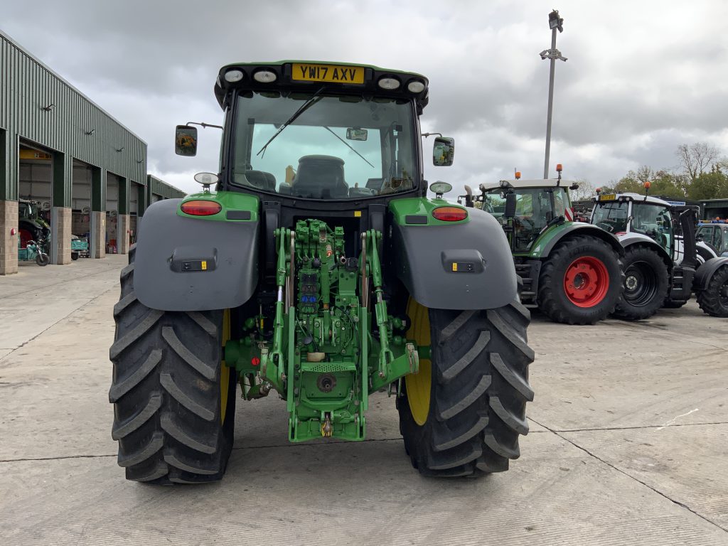 John Deere 6215R Tractor (ST24594)