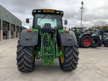 John Deere 6215R Tractor (ST24594)