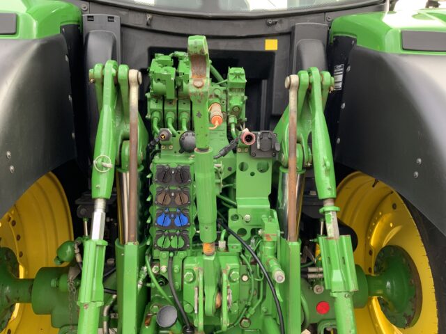 John Deere 6215R Tractor (ST24594)