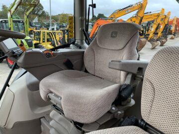 John Deere 6215R Tractor (ST24594)