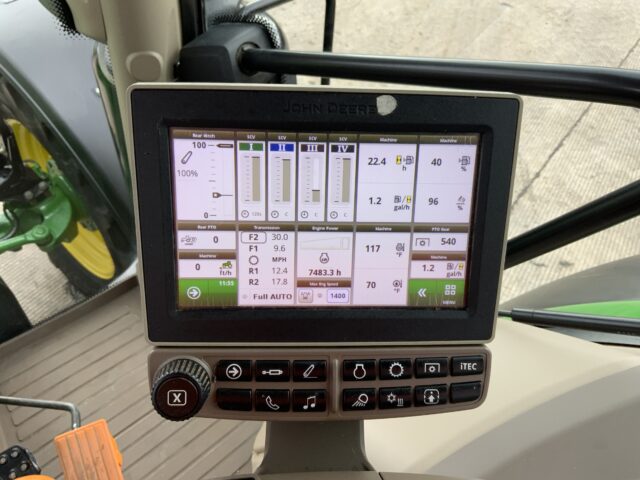 John Deere 6215R Tractor (ST24594)