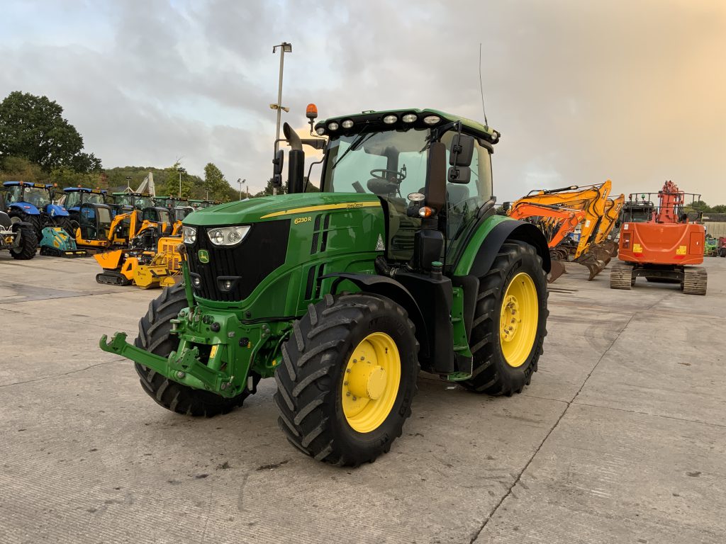 John Deere 6230R Tractor (ST24280)