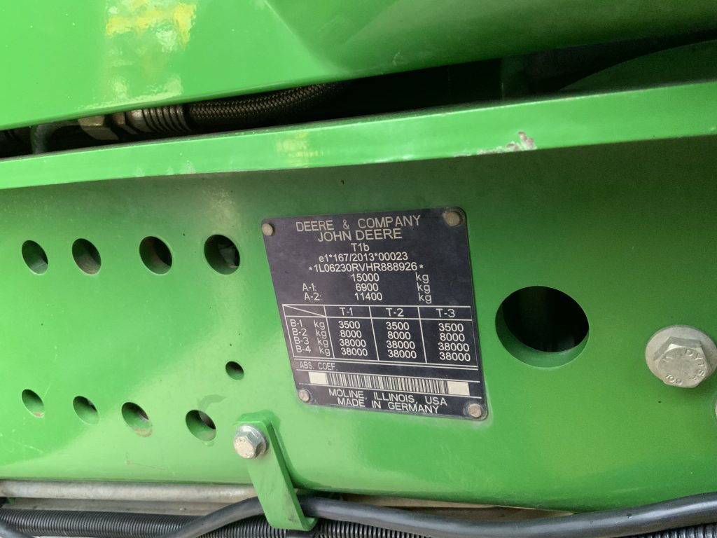 John Deere 6230R Tractor (ST24280)