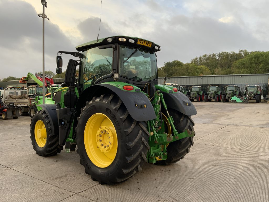 John Deere 6230R Tractor (ST24280)
