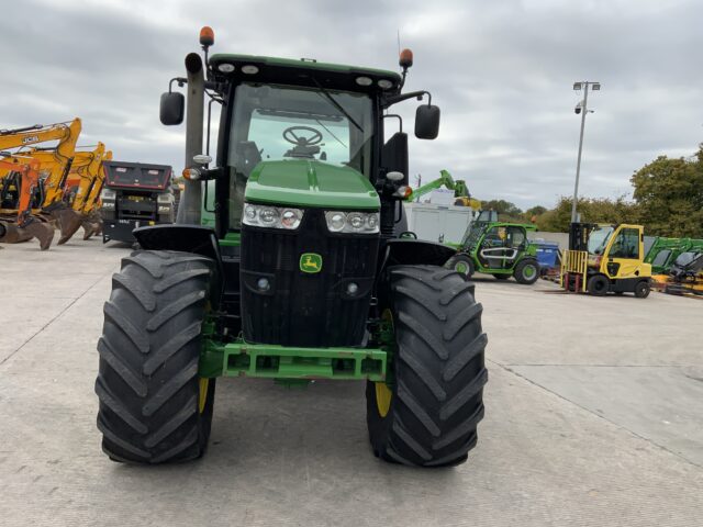 John Deere 7250R Tractor (ST24600)