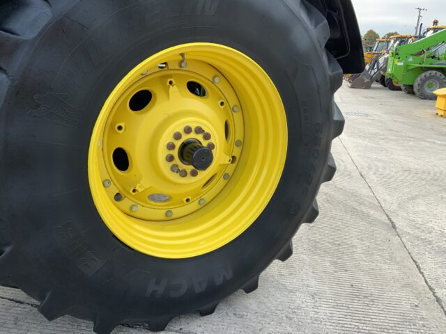 John Deere 7250R Tractor (ST24600)