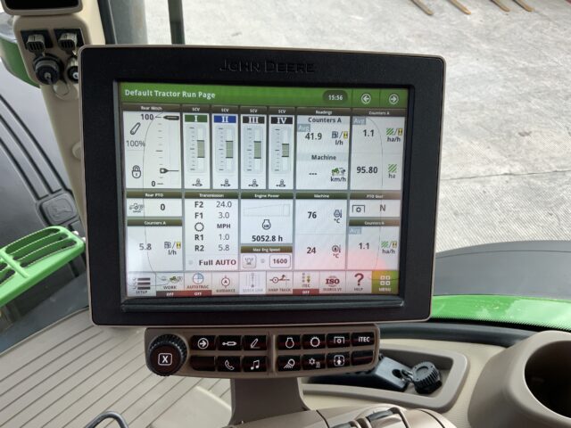 John Deere 7250R Tractor (ST24600)