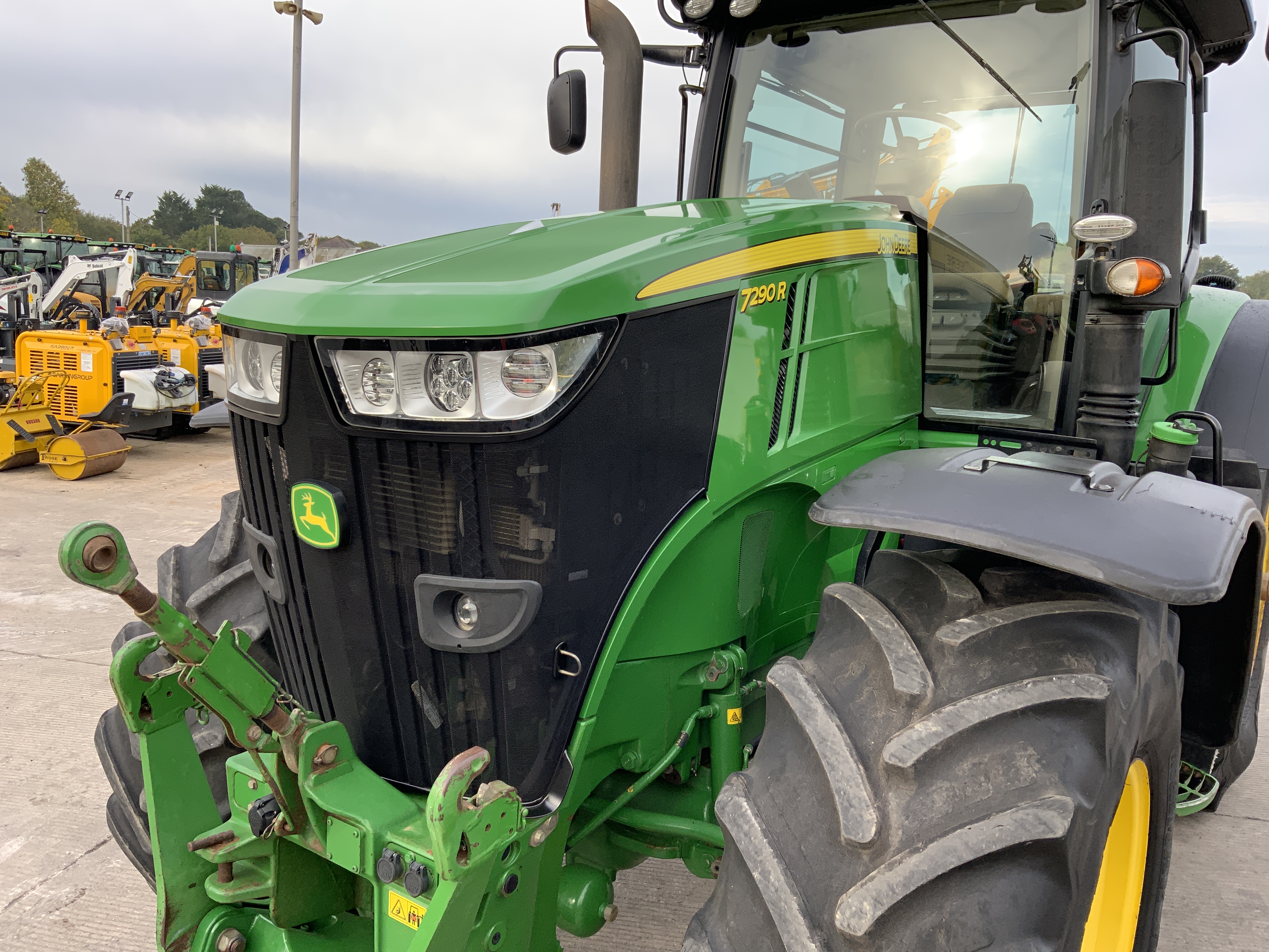 John Deere 7290R Tractor (ST24391)